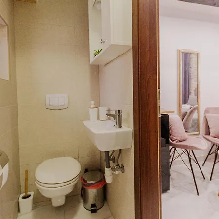 Apartmán Adam In The Old Town, 2 Single Beds Split